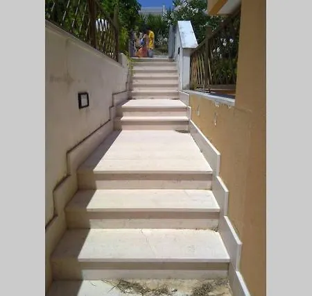 Buonarroti Διαμέρισμα *